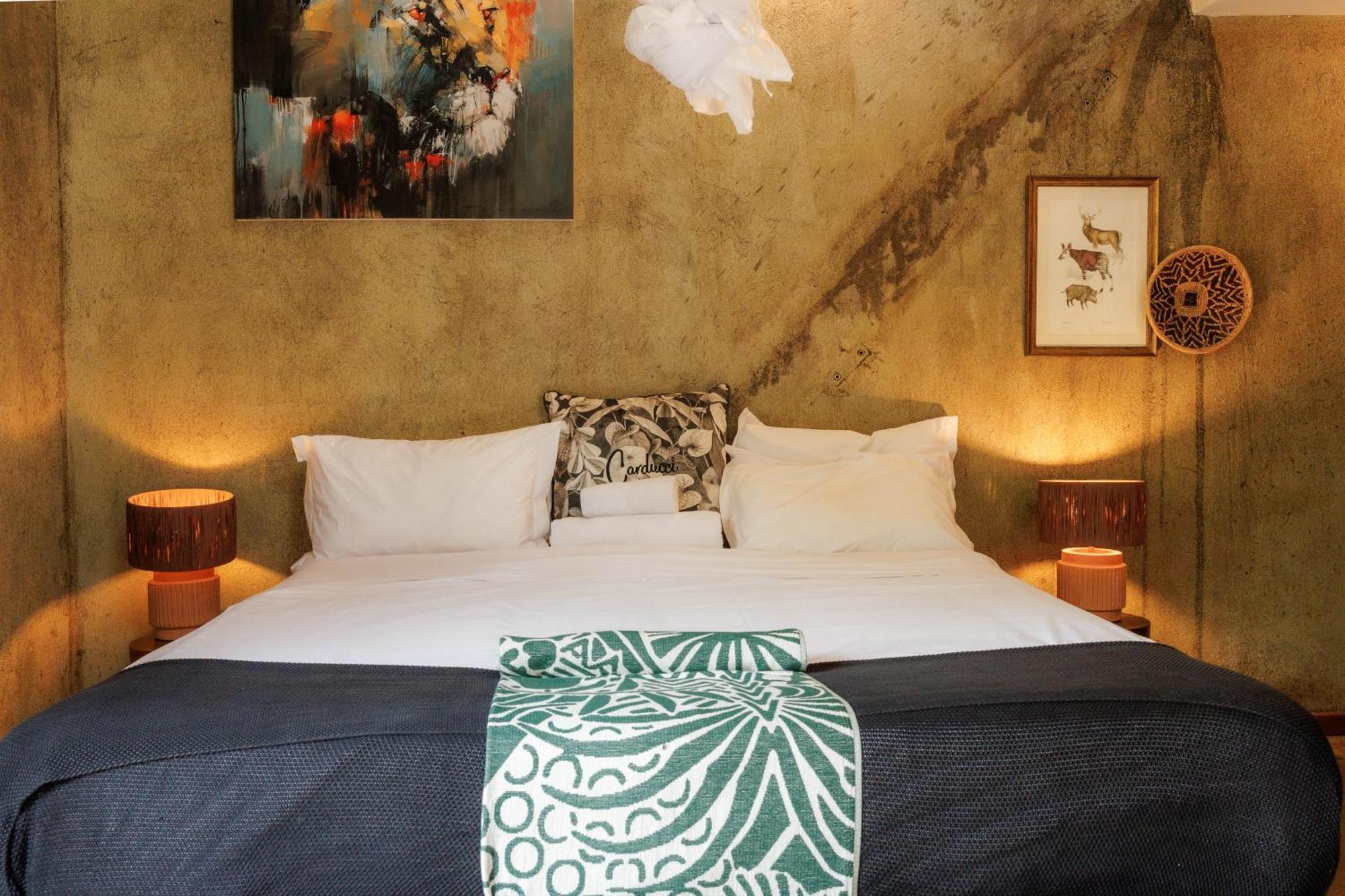Chobe House Villa And Chalets Касане Экстерьер фото